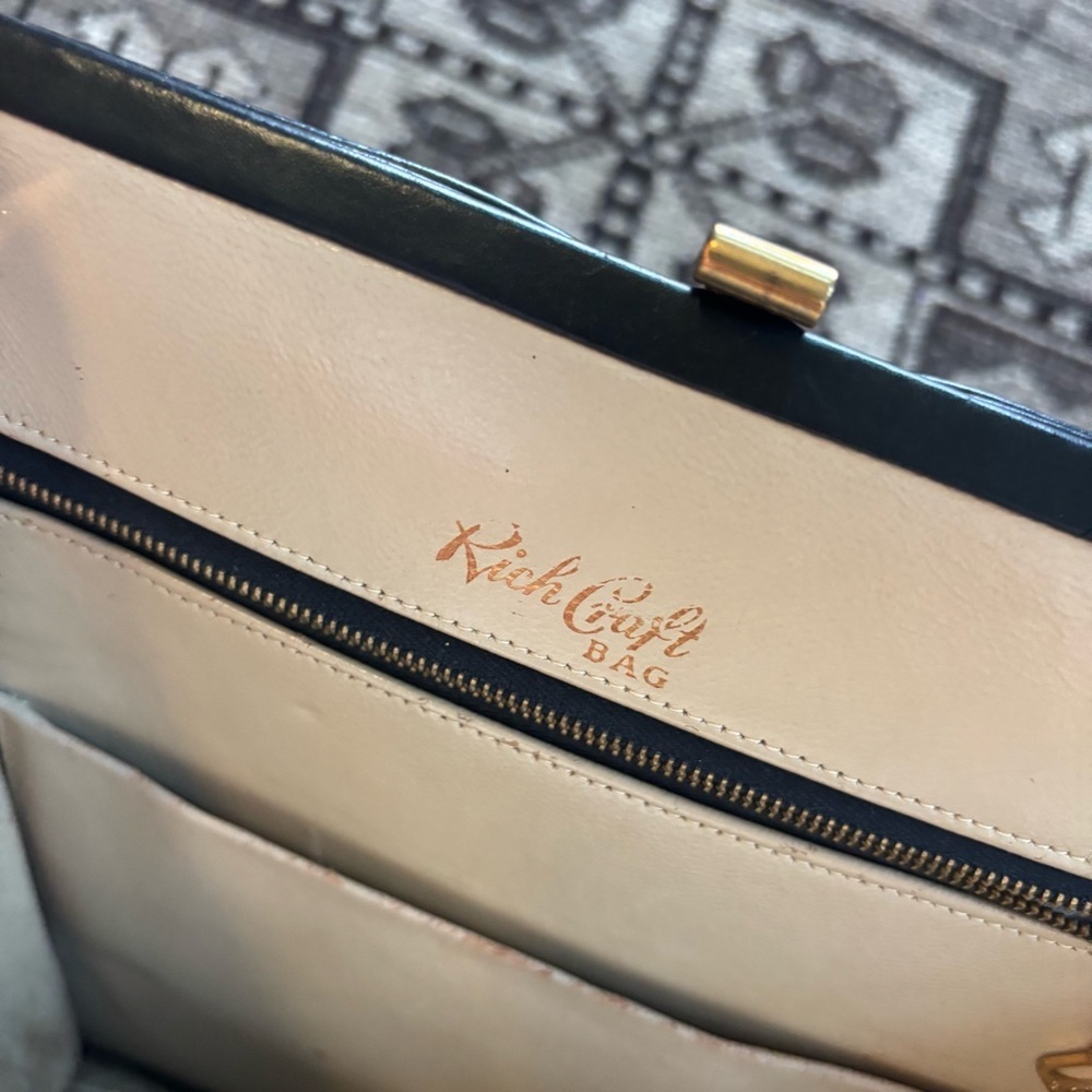 Rich Craft Vintage Black Leather Handbag | Structured Top Handle | Classic - Picture 4 of 5